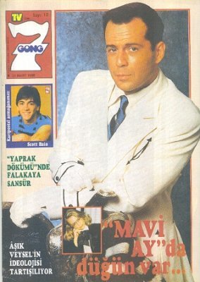 7 Gong magazine from 1988 with Bruce Willis cover